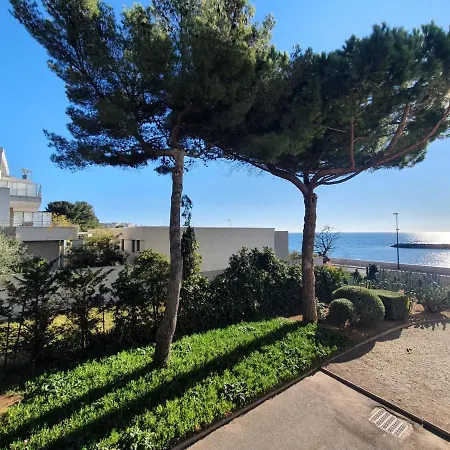 à 50m De La Avec Parking Privé, Pour 4 Personnes - Fr-1-338-324 * Sète